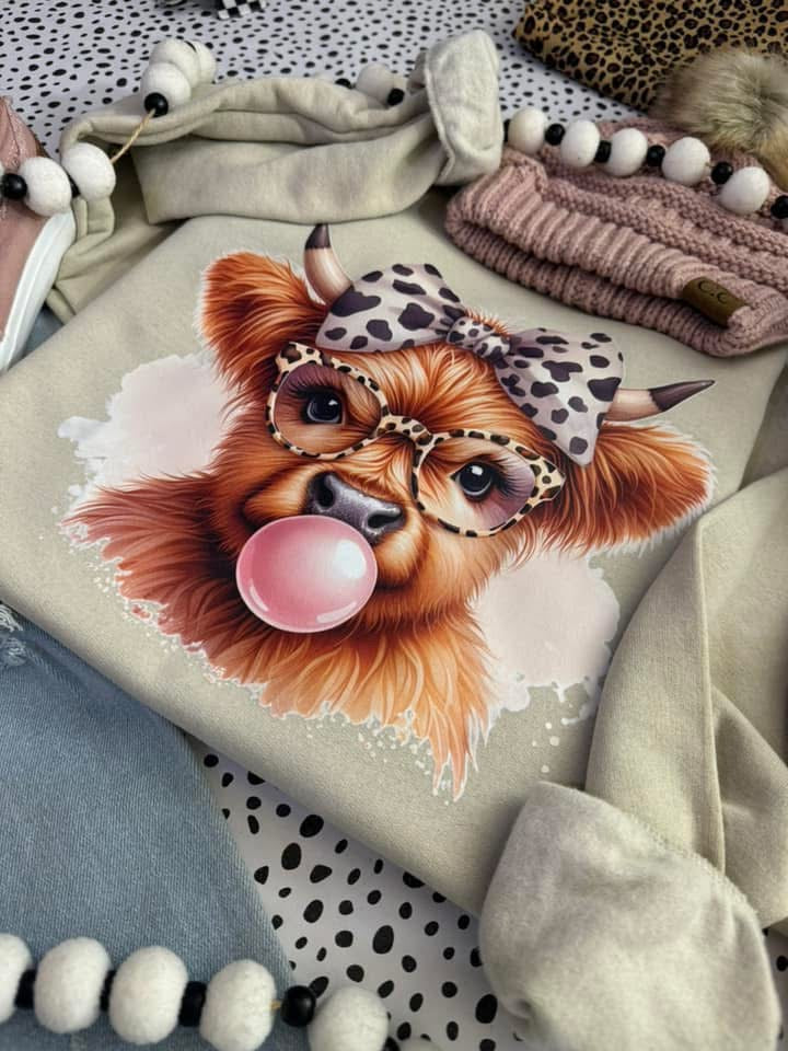 Highland Cow Bubble Gum Sweatshirt